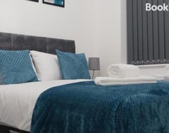 Toàn bộ căn nhà/căn hộ Eticity -3 Bedroom Semi With Sky N Netflix Near Etihad Football Stadium, Manchester City Centre And Tourist Attractions (Manchester, Vương quốc Anh)