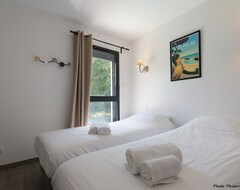 Koko talo/asunto Luxury 4 Bed 4 Bath Villa With A Pool & Jacuzzi On A Residence With Tennis (Saint-Palais-sur-Mer, Ranska)