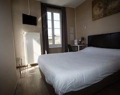 Hotelli Contact Hotel - Hotel Le Lion d'Or Lamballe (Lamballe, Ranska)