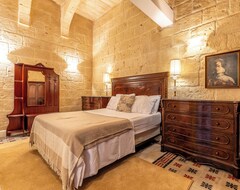 Koko talo/asunto Stunning Valletta Palazzino (La Valletta, Malta)