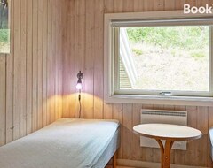Toàn bộ căn nhà/căn hộ Four-bedroom Holiday Home In Nexo 3 (Nexø, Đan Mạch)