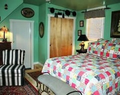 Khách sạn Red Elephant Inn Bed And Breakfast (North Conway, Hoa Kỳ)