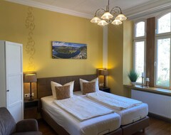 Khách sạn Doppelzimmer Standard - Hotel Haus Hohenzollern/haus Ambiente (Bad Bertrich, Đức)