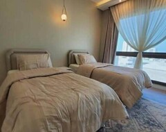 Koko talo/asunto A Luxurious Sea View 2 Bedrooms Apartment (Muharraq, Bahrain)