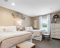 Casa/apartamento entero New Listing! Waco Luxurious Waterfront House-family/corporate Retreat(sleeps 40) (Waco, EE. UU.)