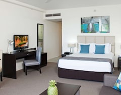 Hotelli Rydges Esplanade (Cairns, Australia)