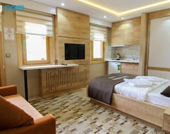 Khách sạn Ilhan Kardesler Apart Otel (Uzungöl, Thổ Nhĩ Kỳ)