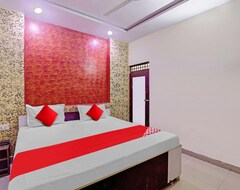 Oyo Flagship 809175 Hotel The Shagun (Agra, Indija)