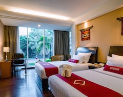 Khách sạn Emersia Hotel & Resort (Bandar Lampung, Indonesia)