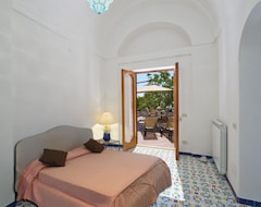Casa/apartamento entero Sweet Home with outdoor unheated Whirlpool Tub (Praiano, Italia)