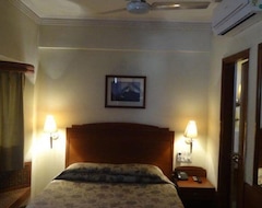 Hotelli Nirulas Hotel (Noida, Intia)