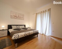 Tüm Ev/Apart Daire Luxury Villa Nada With Pool (Petrčane, Hırvatistan)