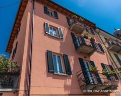 Khách sạn Diamond Apartments (Bellagio, Ý)