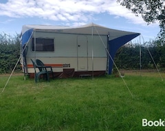 Khu cắm trại Camping Le Pre Fleuri (Febvin-Palfart, Pháp)
