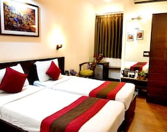 Hotel Crystal Inn (Agra, India)