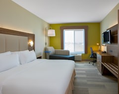 Holiday Inn Express Hotel & Suites Ontario, an IHG Hotel (Ontario, USA)