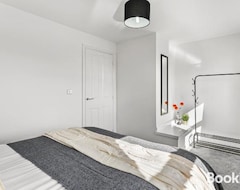 Cijela kuća/apartman Captivating 4 Bed House (Bristol, Ujedinjeno Kraljevstvo)