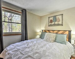 Casa/apartamento entero Cozy Cabin With Sunroom And Cacapon River Access! (High View, EE. UU.)
