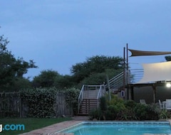 Toàn bộ căn nhà/căn hộ Comfortable 10 Guest Villa In A Big 5 Game Reserve (Hammanskraal, Nam Phi)