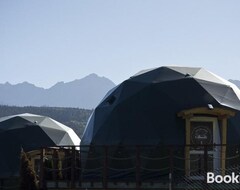 Kamp Alanı Goralski Harem Osada Glamp Jacuzzi & Balia (Zakopane, Polonya)