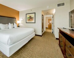 Hotel Embassy Suites By Hilton Lexington Green (Lexington, USA)