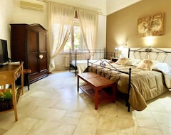 Hotelli Aedes B&B Il Giardino Dei Sogni (Lecce, Italia)