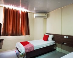 Hotel Oyo 93066 Dniel Homestay (Medan, Indonezija)