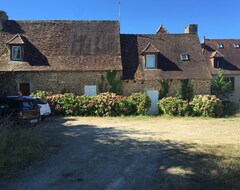 Toàn bộ căn nhà/căn hộ Maison En Pierre Avec Magnifique Vue Degagee Et Piscine Couverte (Coux-et-Bigaroque, Pháp)