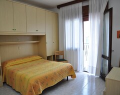 Apart Otel Residence Madrid (Lido di Jesolo, İtalya)