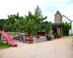 Casa/apartamento entero Der Ponyhof Bareis Liegt Abseits Von Hektik Und Lärm Mitten Im Wald (Ochsenhausen, Alemania)