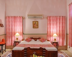 Hotel Neemranas - Piramal Haveli (Jhunjhunu, India)