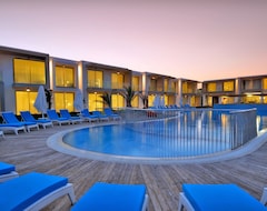 Khách sạn Lugga Beach (Ortakent, Thổ Nhĩ Kỳ)