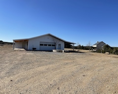 Toàn bộ căn nhà/căn hộ Bunkhouse In Texas Ranch Country (Guthrie, Hoa Kỳ)