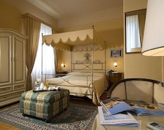 Hotel Villa Esperia (Mondello, Italia)
