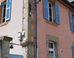 Toàn bộ căn nhà/căn hộ 2 Rue Du Globe (Souvigny, Pháp)