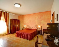 Khách sạn Albergo Villa Rioddi (Volterra, Ý)