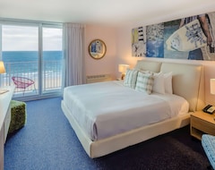 Hotel Plunge Beach Resort (Lauderdale Lakes, USA)