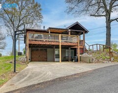 Toàn bộ căn nhà/căn hộ Country Escape Log Cabin Near Kentucky Lake! (Gilbertsville, Hoa Kỳ)