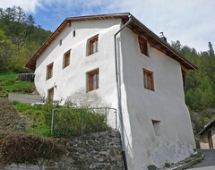 Toàn bộ căn nhà/căn hộ Vacation Home Ferienhaus DÖss In MÜstair - 6 Persons, 4 Bedrooms (Müstair, Thụy Sỹ)