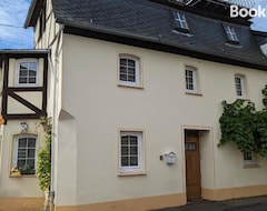 Toàn bộ căn nhà/căn hộ Haus Muhlenweg (Maring-Noviand, Đức)