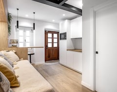 Entire House / Apartment Studio A Coruña, 1 Bedroom, 2 Persons (A Coruña, Spain)