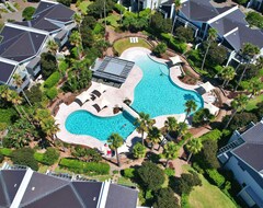 Hotel Pullman Magenta Shores Resort (The Entrance, Australia)