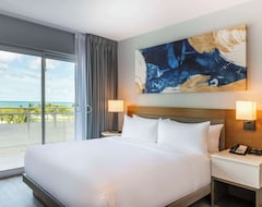 Hotel Embassy Suites By Hilton Aruba Resort (Eagle Beach, Aruba)
