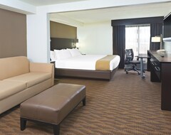 Khách sạn Holiday Inn Express Hotel & Suites Colby, an IHG Hotel (Colby, Hoa Kỳ)