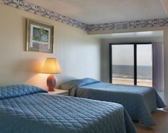 Entire House / Apartment Va Beach Oceanfront Penthouse - Memorial Day Weekend (va Beach, Va) (Virginia Beach, USA)