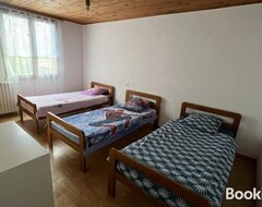 Cijela kuća/apartman Maison Proche De La Campagne Au Calme 7-8 Personnes (Cambon, Francuska)