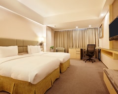 Hotel Holiday Inn Wuhan Riverside (Wuhan, China)