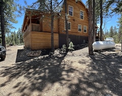 Hele huset/lejligheden Our Family Cabin Is Great For All Families With Plenty To Do Year Round (Duck Creek Village, USA)
