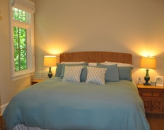Toàn bộ căn nhà/căn hộ Gorgeous 5 Bedroom 4.5 Bath Home With All Amenities. Sleeps 16 Comfortably! (Harbert, Hoa Kỳ)