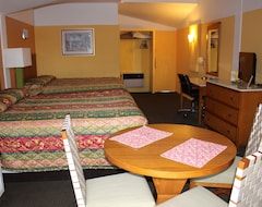 Khách sạn Warm Mineral Springs Motel (Port Charlotte, Hoa Kỳ)